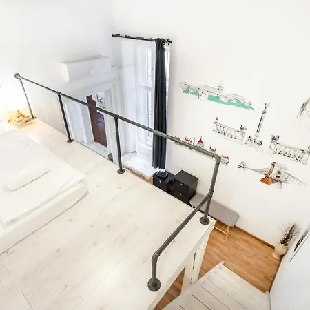 Bpr Vinyl Style With A/c Appartamento Budapest