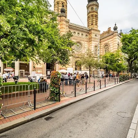 Bpr Vinyl Style With A/c * Будапешт