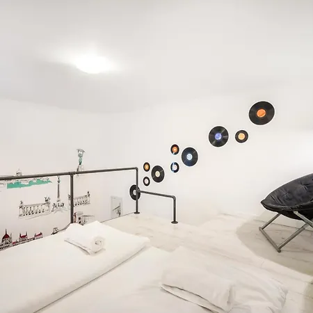 Apartment Bpr Vinyl Style With A/c *
